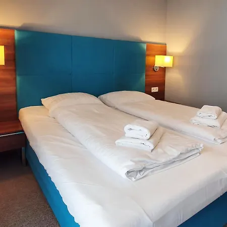 Aparthotel Holidayhomepl Z Balkonem Przy Plazy