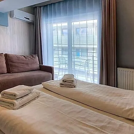 Aparthotel Holidayhomepl Z Balkonem Przy Plazy 3*