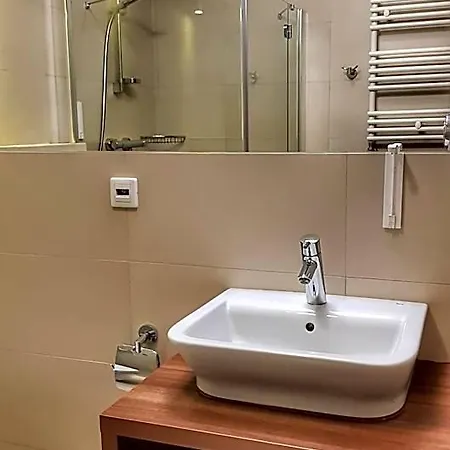 Aparthotel Holidayhomepl Z Balkonem Przy Plazy 3*